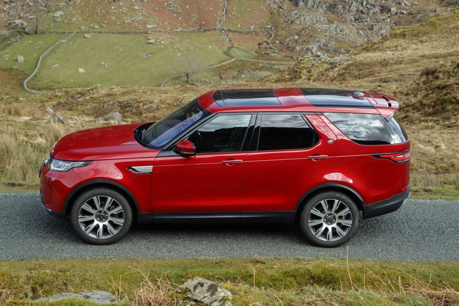  Land Rover Discovery HSE 2017 года  (UK) (фото 18 из 40)